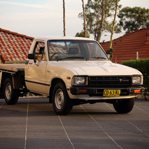 Andrew's 1982 Hilux (RN41) + 18R-GU